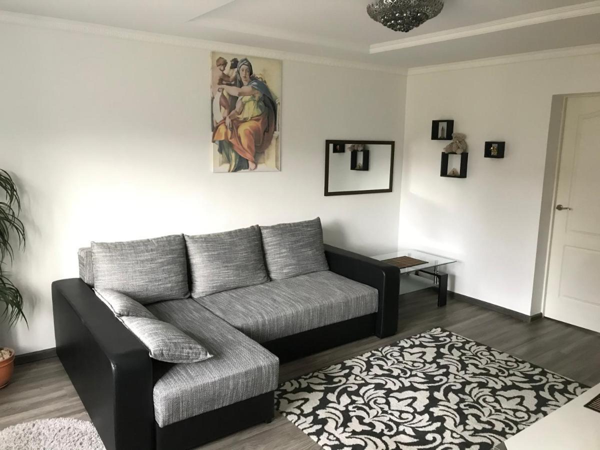 Fine Apartment Елгава Экстерьер фото